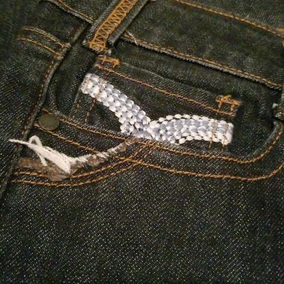 Farlow Jeans - Picture 3 of 6